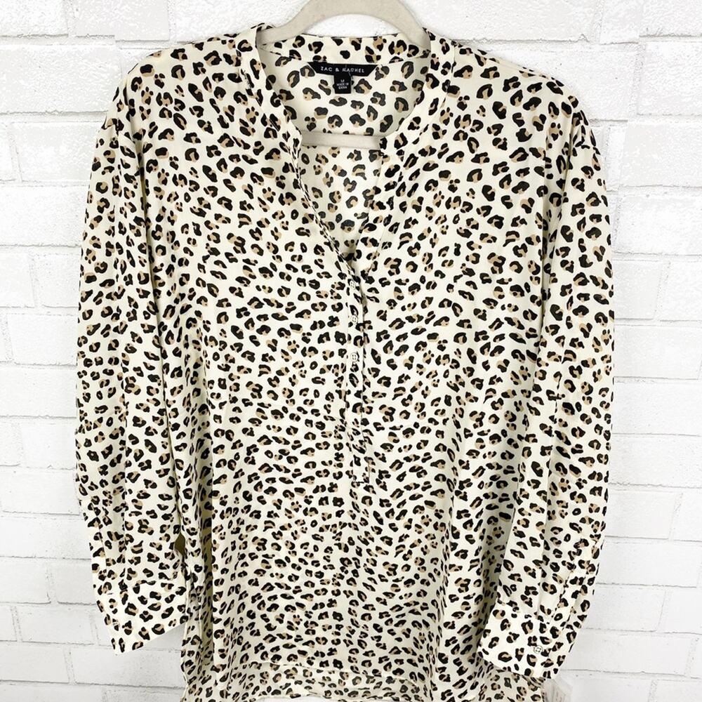 Zac & Rachel NWT Leopard Print Long Sleeve Button Down Blouse Top Size Medium